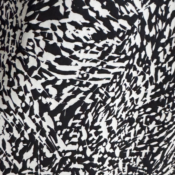 Athleta Patterned Short Sleeve Athletic Top M - Picture 8 of 16